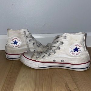 Unisex White Converse